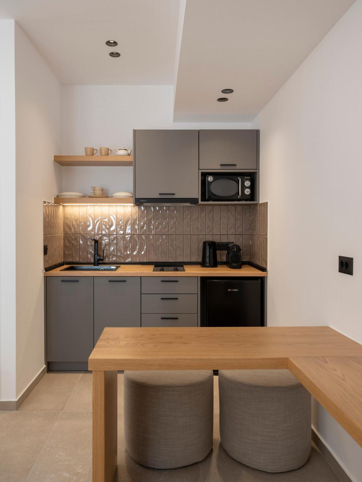 Anemelia Way Of Living Lejlighedshotel Náousa Eksteriør billede