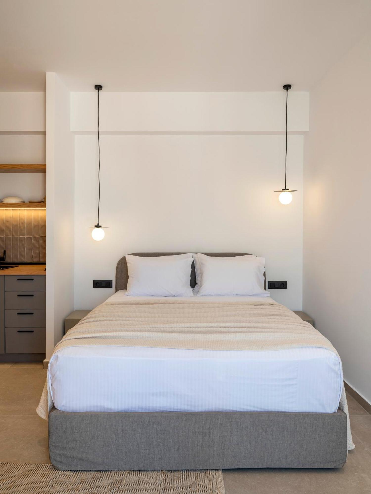 Anemelia Way Of Living Lejlighedshotel Náousa Eksteriør billede