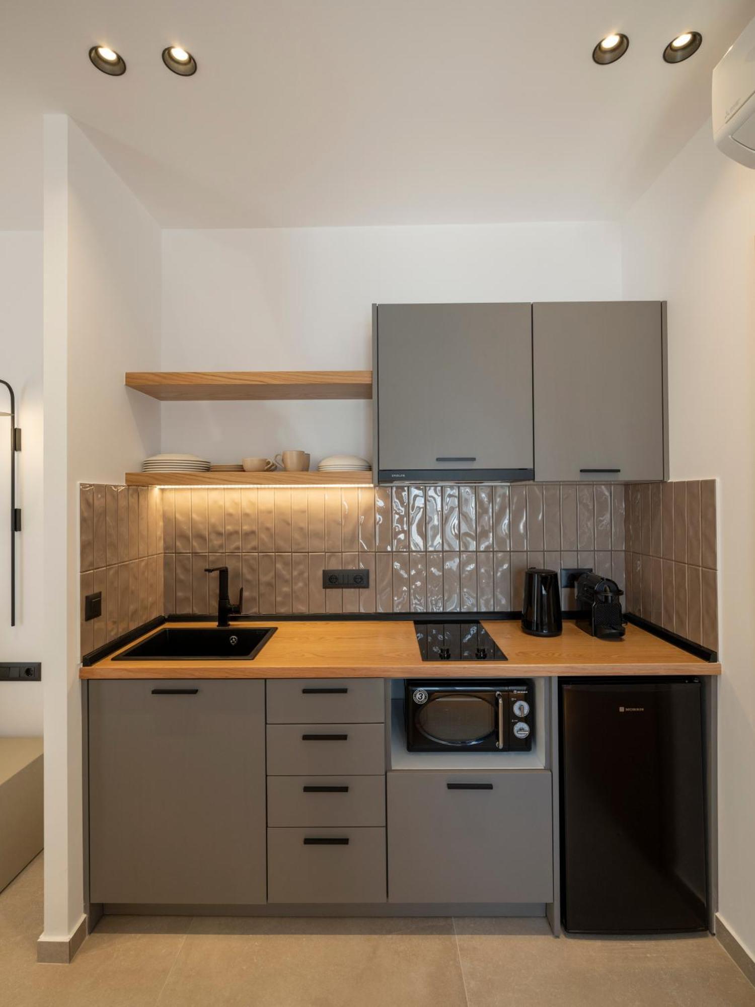 Anemelia Way Of Living Lejlighedshotel Náousa Eksteriør billede